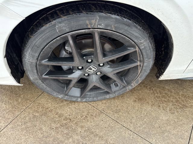 Used 2023 Honda Civic Sport Touring image 11