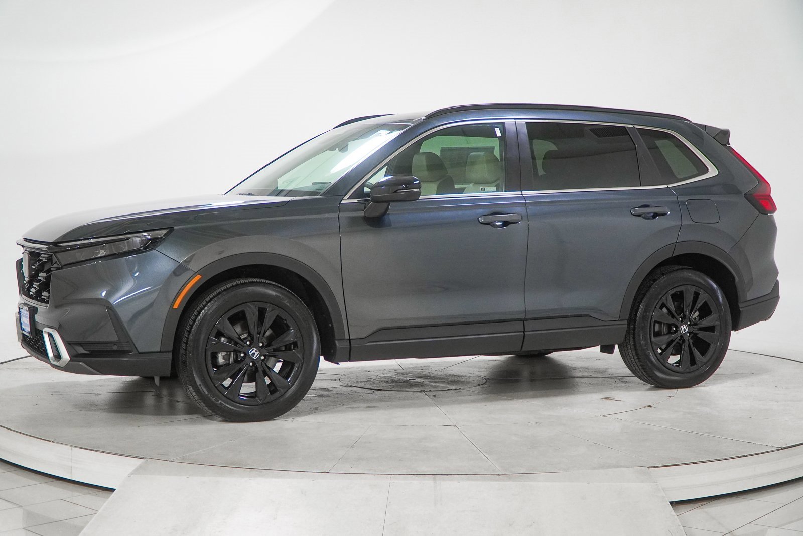 Used 2023 Honda CR-V Sport Touring image 5