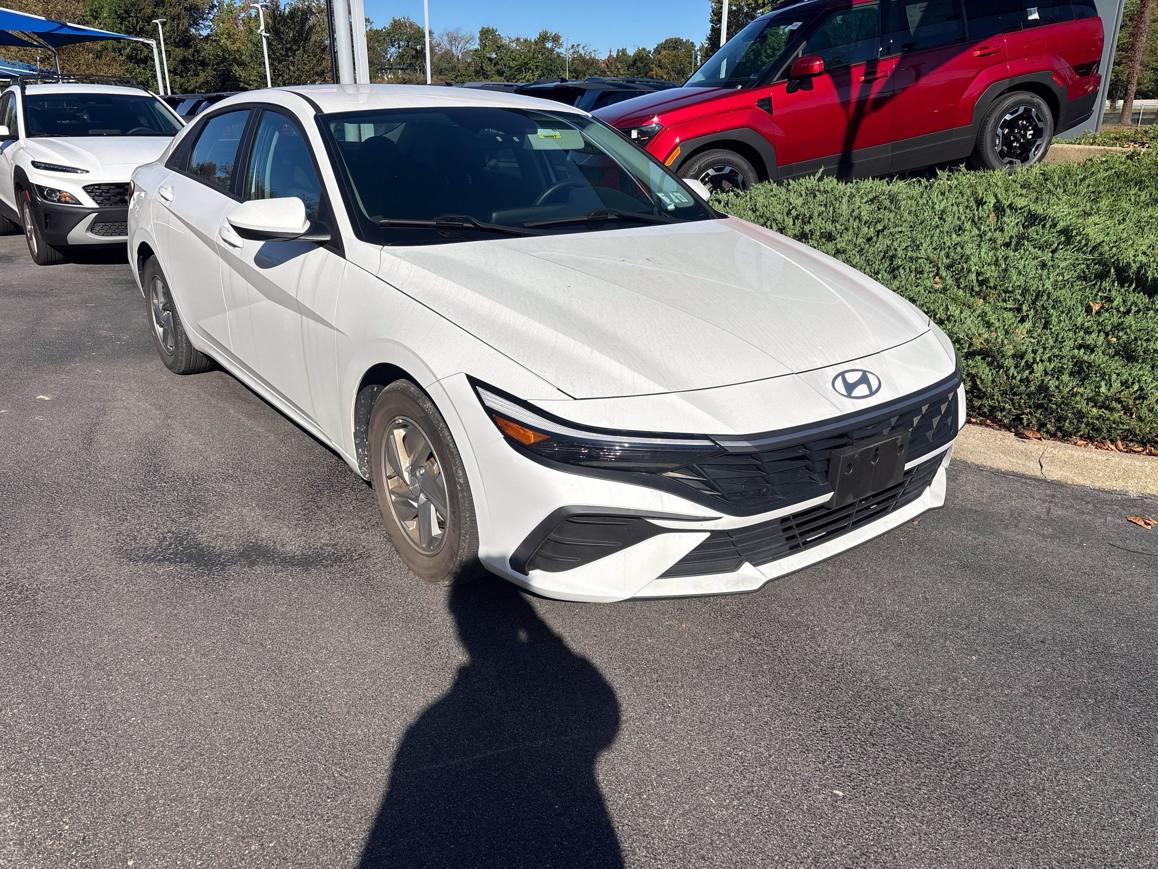 Used 2024 Hyundai Elantra SE