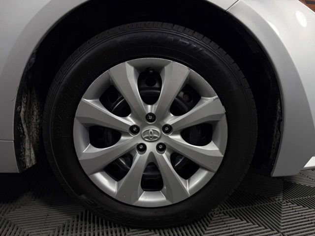 Used 2021 Toyota Corolla LE FWD image 11