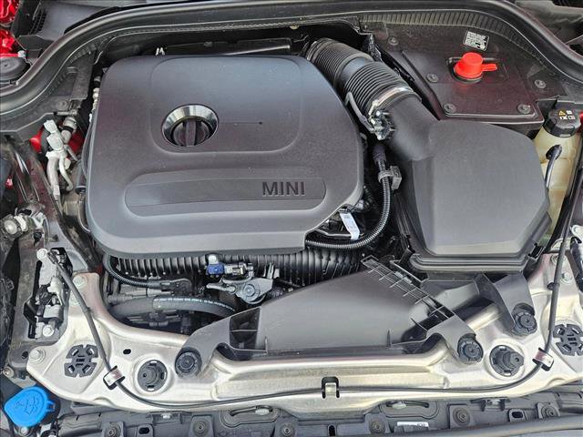 Used 2025 MINI Cooper 2-Door Hardtop FWD image 20
