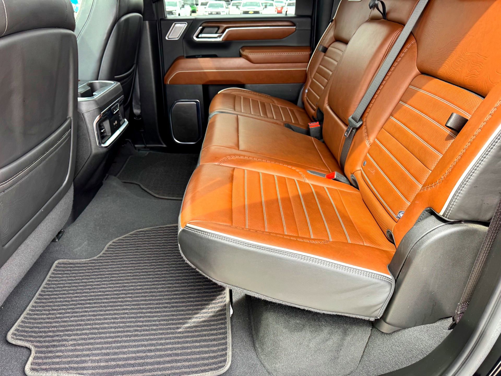 Used 2024 GMC Sierra 2500 Denali Ultimate image 21