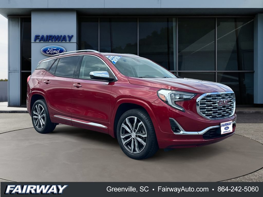 Used 2018 GMC Terrain Denali w/ Comfort Package AWD/4WD image 3