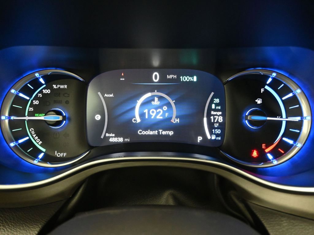 Used 2021 Chrysler Pacifica Limited w/ Premium & Safety Sphere Group image 20