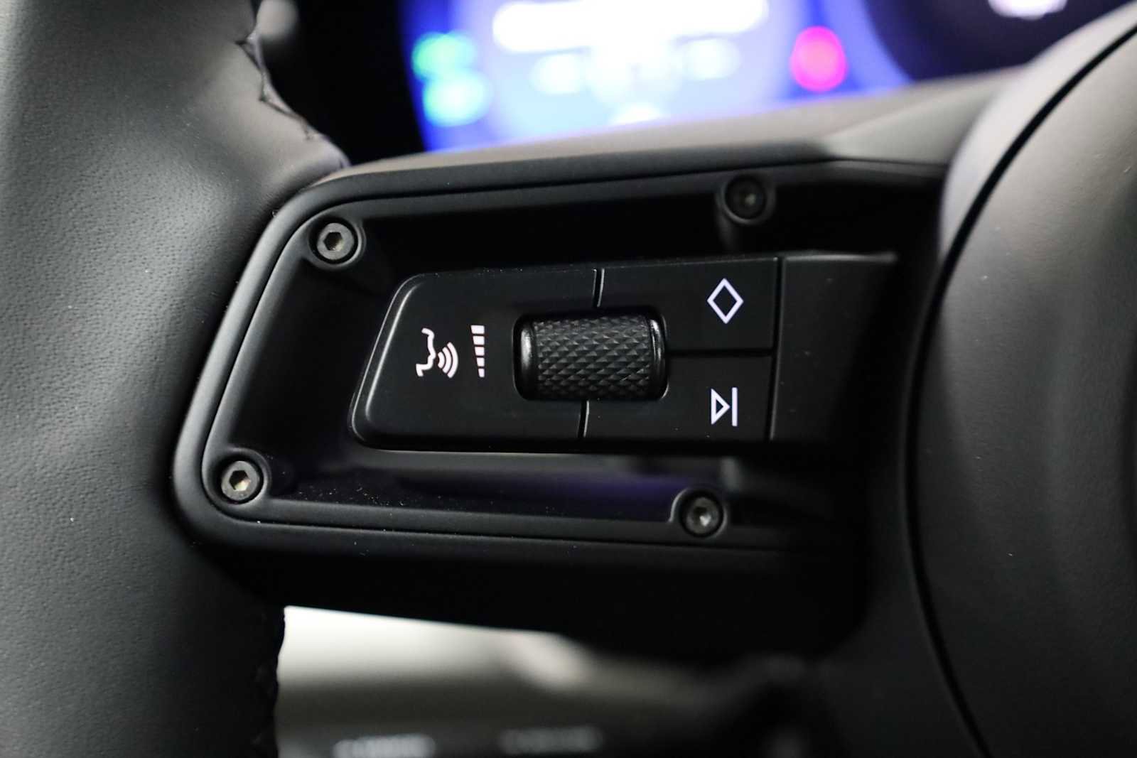 New 2025 Porsche Macan Turbo Electric image 26