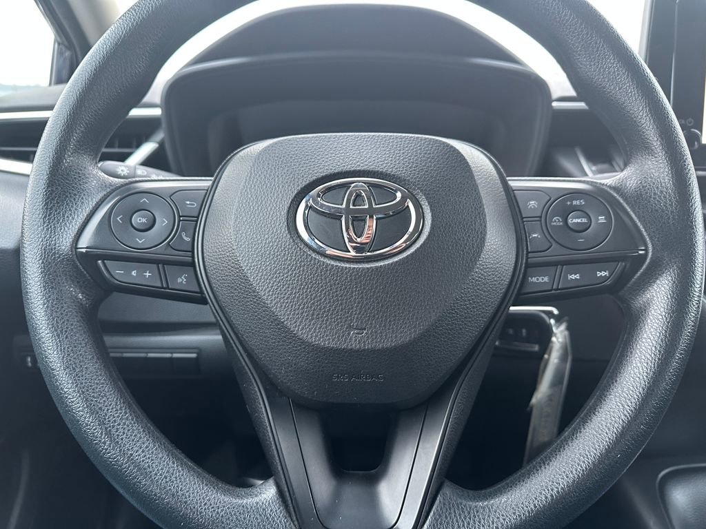 Used 2023 Toyota Corolla LE FWD image 25