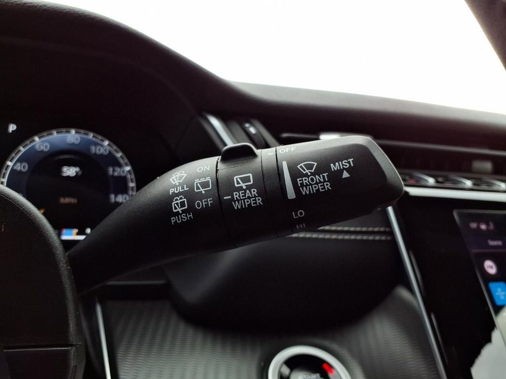 Used 2025 Jeep Grand Cherokee L Laredo w/ Luxury Tech Group I image 20