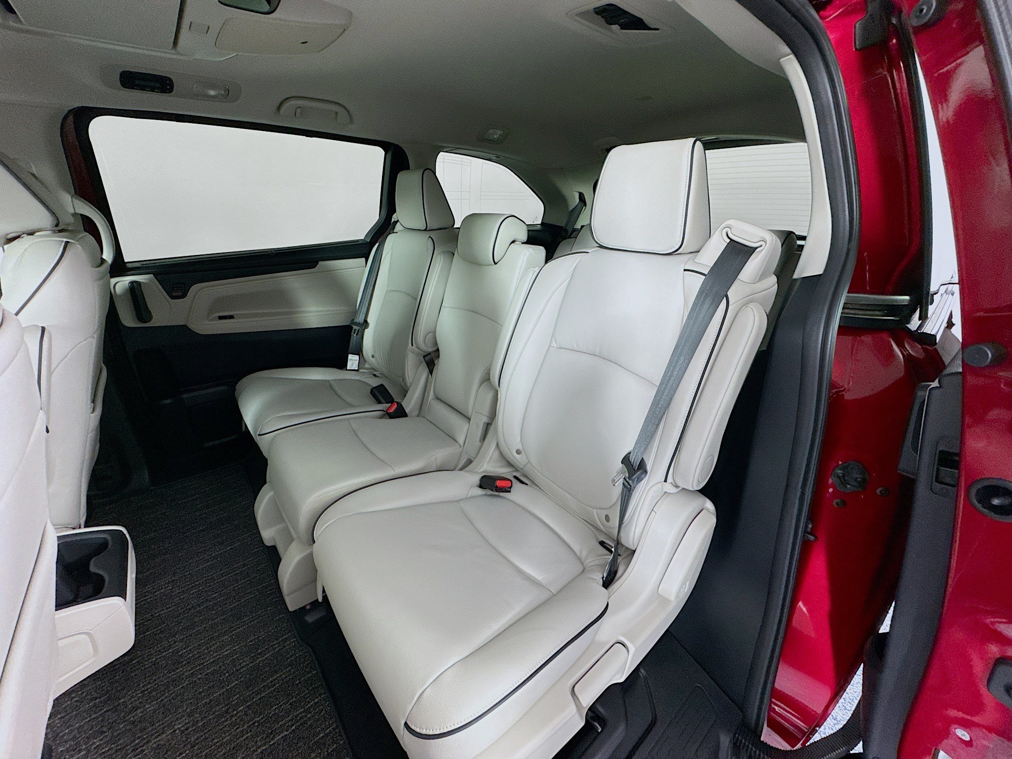 New 2026 Honda Odyssey Touring image 25