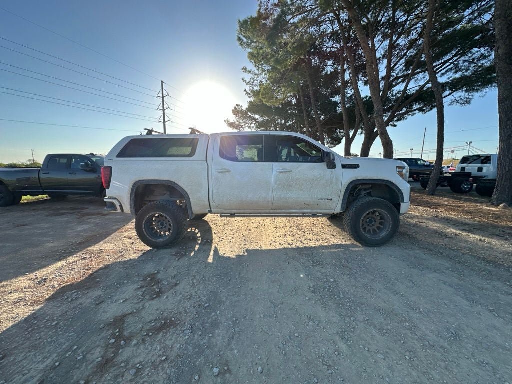 Used 2020 GMC Sierra 1500 AT4 w/ AT4 Premium Package AWD/4WD image 4