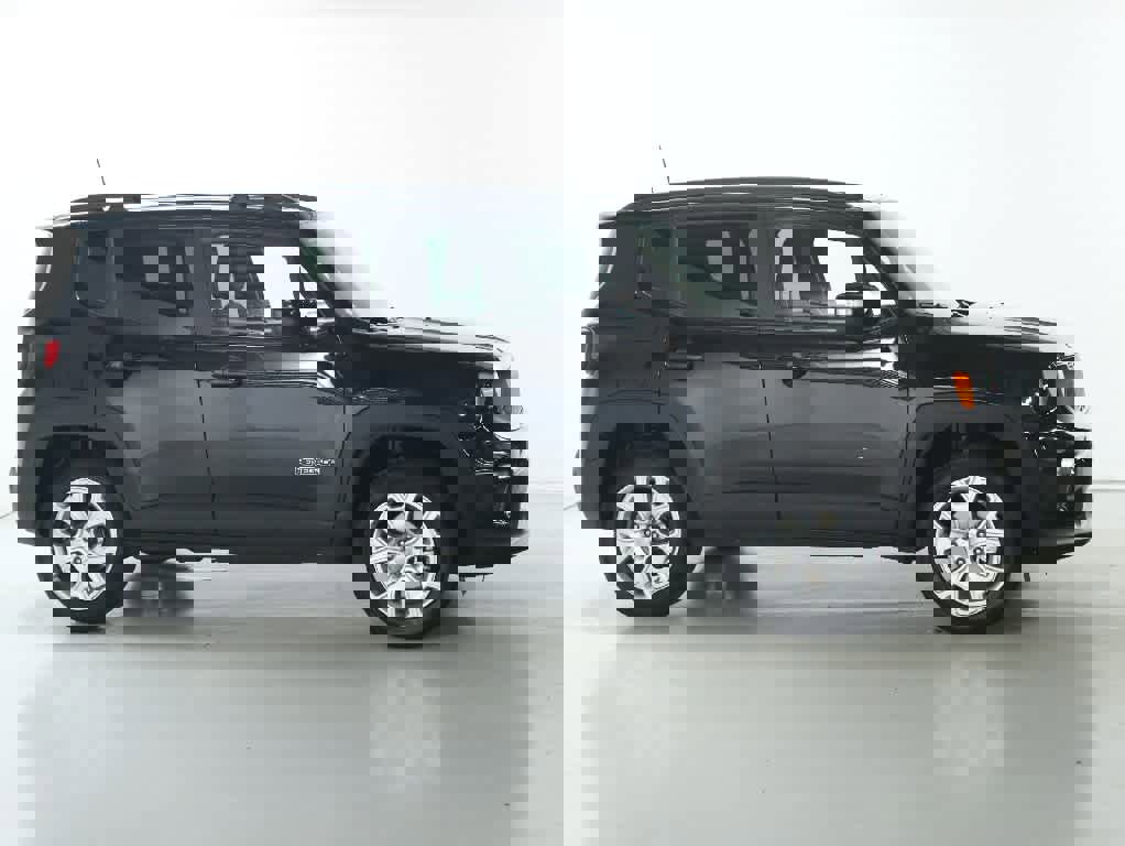 Used 2023 Jeep Renegade Limited image 11