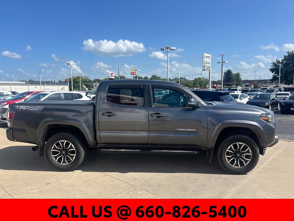 Used 2021 Toyota Tacoma TRD Sport w/ Technology Package AWD/4WD image 5