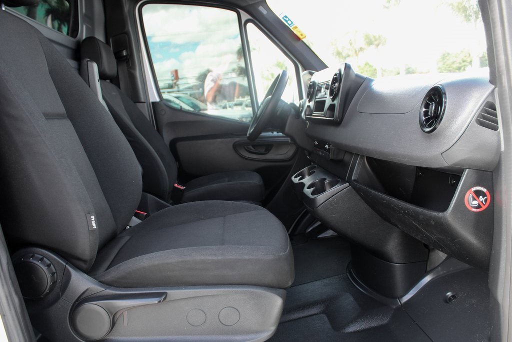 Used 2019 Mercedes-Benz Sprinter 144 Cargo image 26