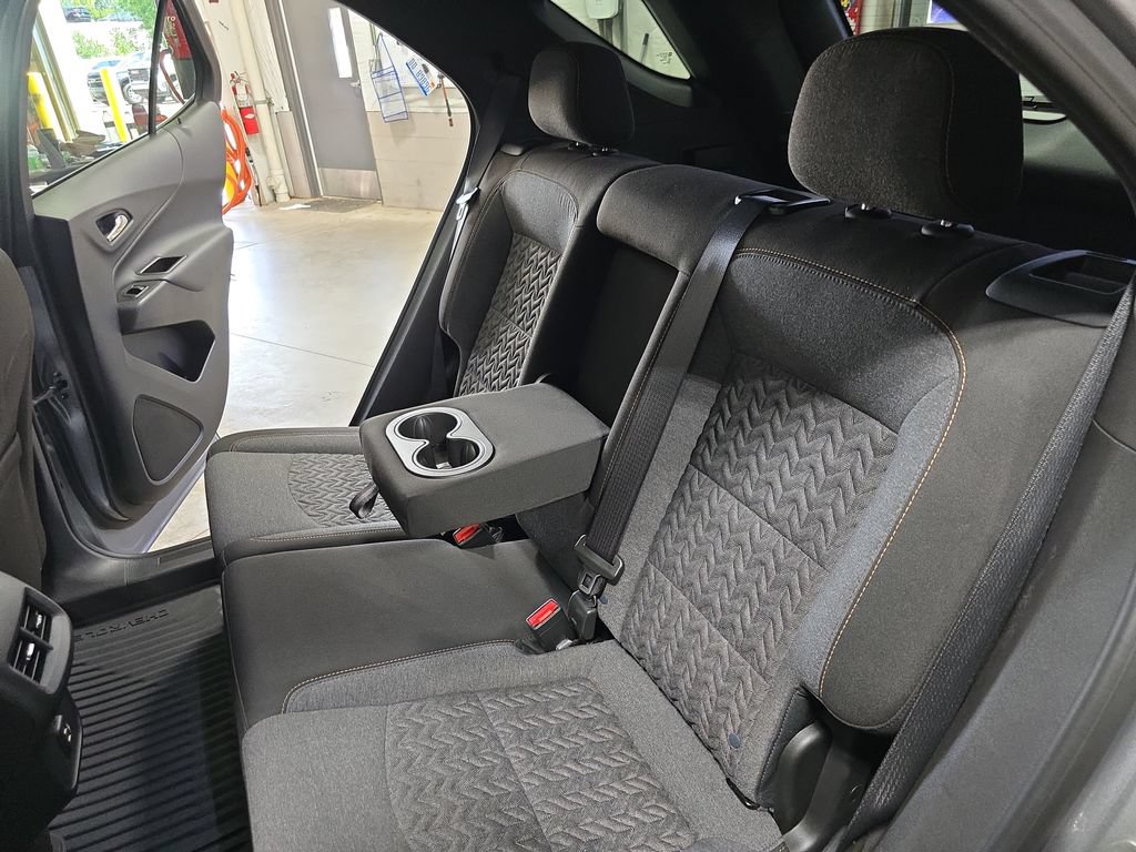 Used 2024 Chevrolet Equinox LT AWD/4WD image 14