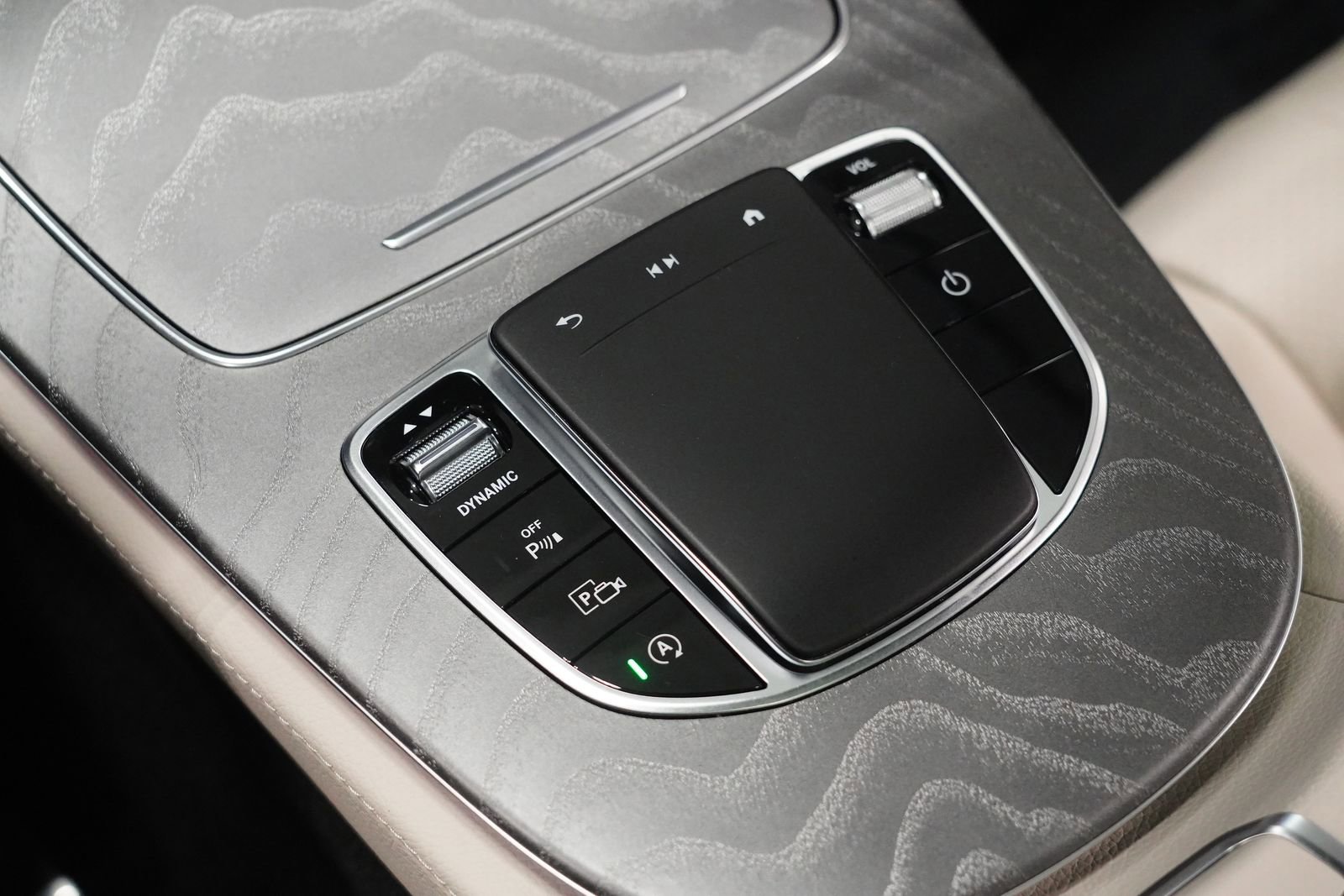 Used 2022 Mercedes-Benz E 350 4MATIC Sedan image 27