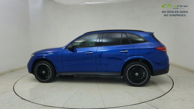 Used 2025 Mercedes-Benz GLC 350e 4MATIC w/ AMG Line image 72