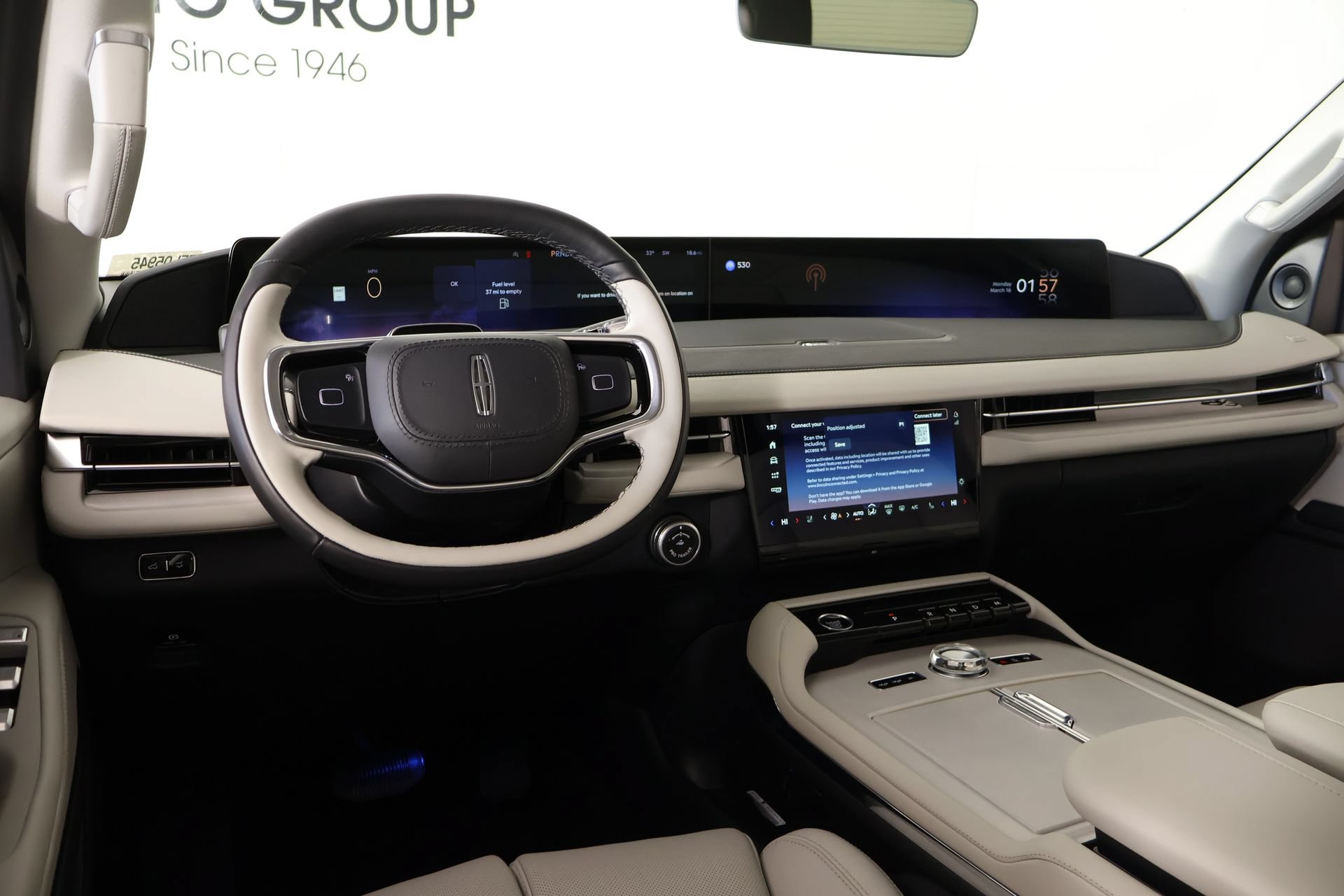 New 2026 Lincoln Navigator Premiere AWD/4WD video 2