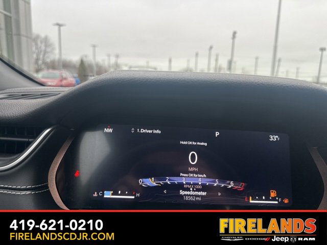 Used 2024 Jeep Grand Cherokee Altitude image 23