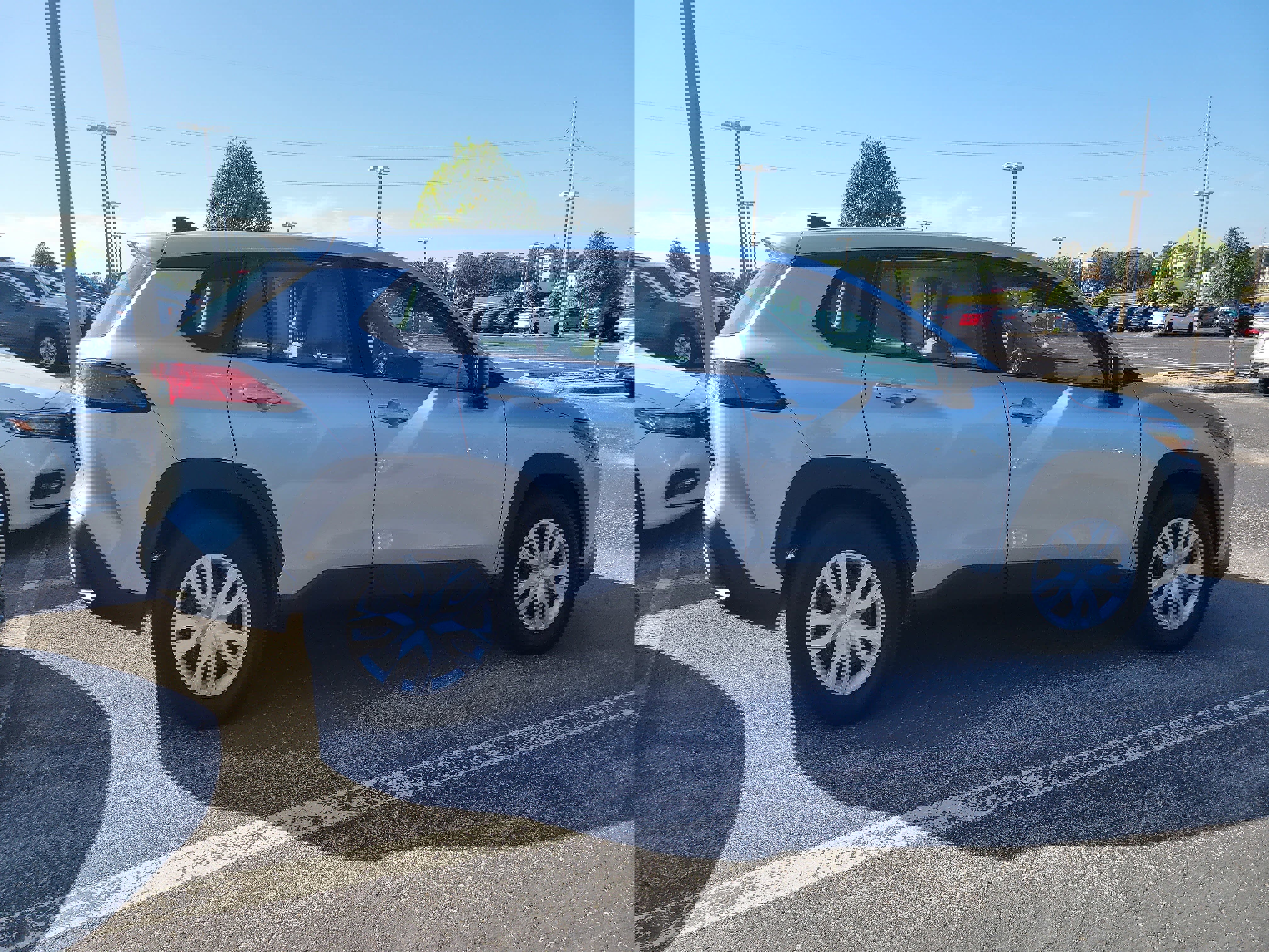 Used 2023 Toyota Corolla Cross L FWD image 10