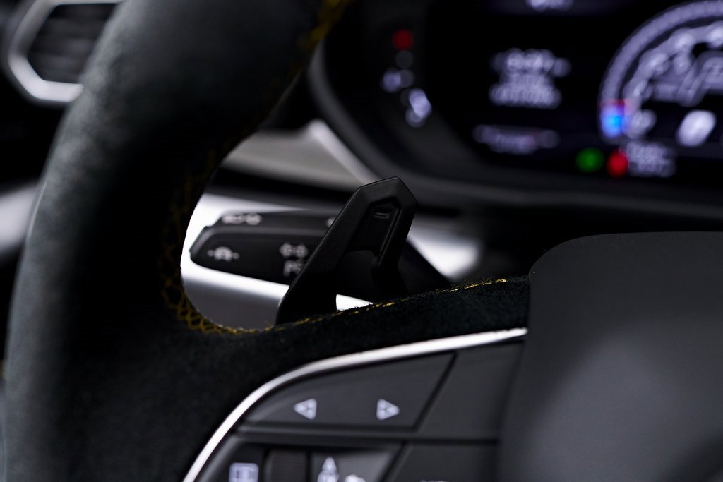 Used 2021 Lamborghini Urus image 62