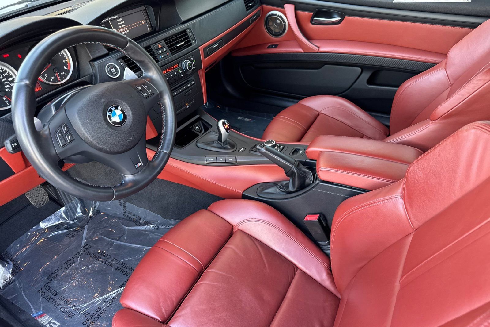 Used 2011 BMW M3 Convertible RWD image 10