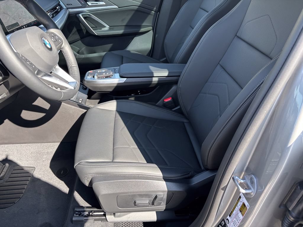 New 2026 BMW X1 xDrive28i w/ Convenience Package AWD/4WD image 13