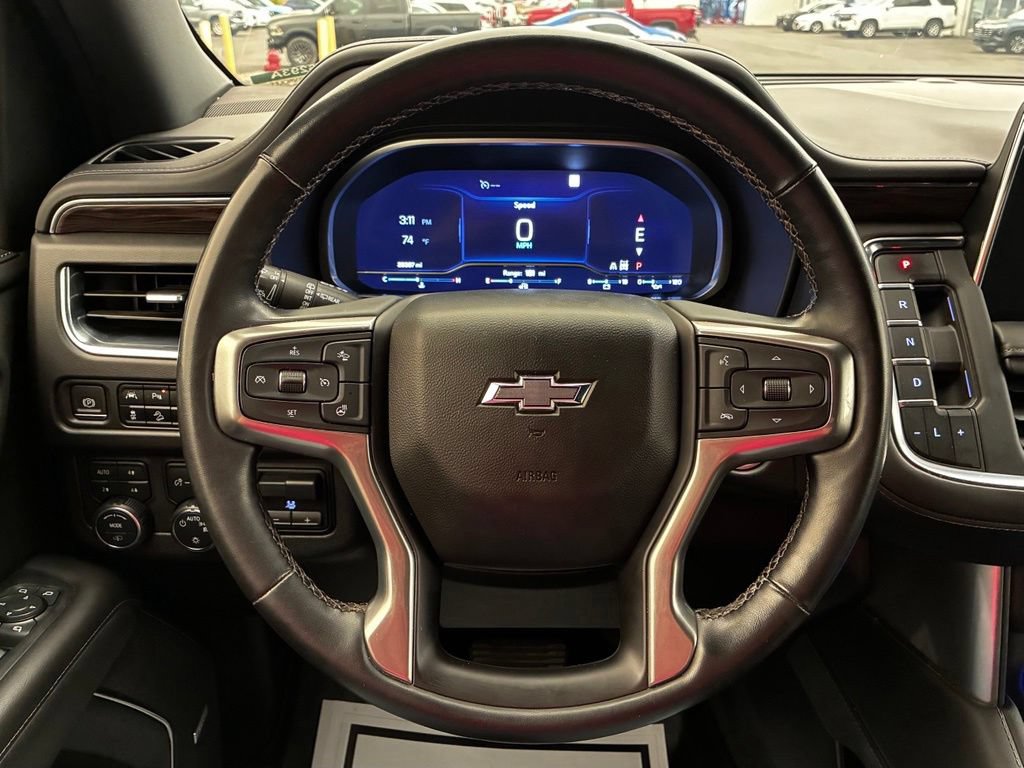 Used 2023 Chevrolet Tahoe Z71 w/ Z71 Off-Road Package AWD/4WD image 12
