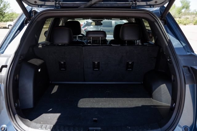 Used 2025 Chevrolet Equinox RS AWD/4WD image 8