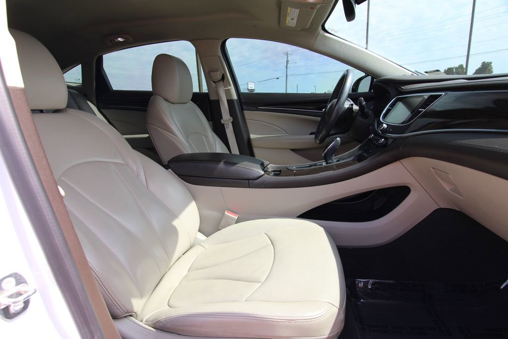 Used 2017 Buick LaCrosse Essence w/ Sights and Sounds Package image 8