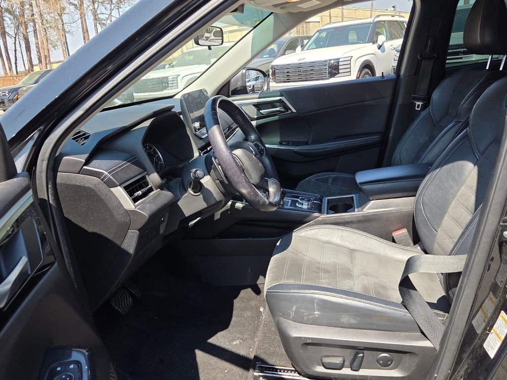 Used 2022 Mitsubishi Outlander SE image 5