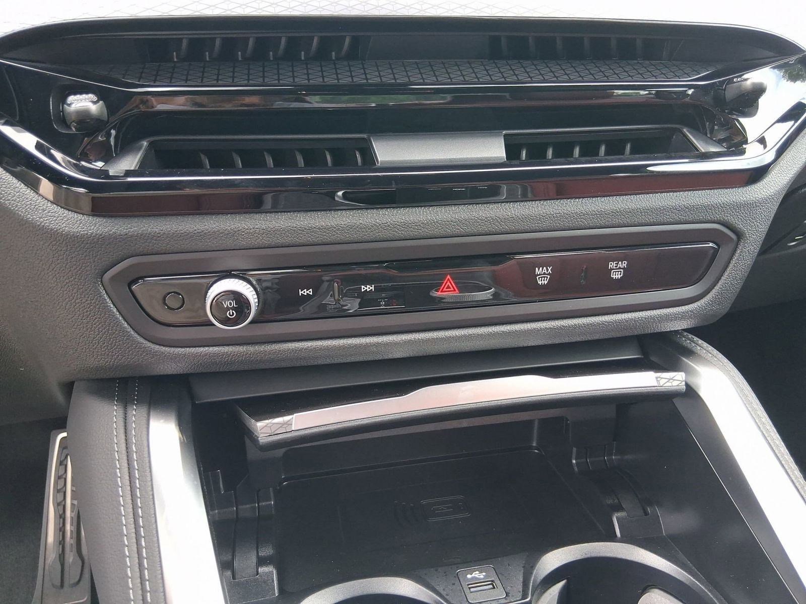 Used 2026 BMW 430i Coupe w/ M Sport Package RWD image 25