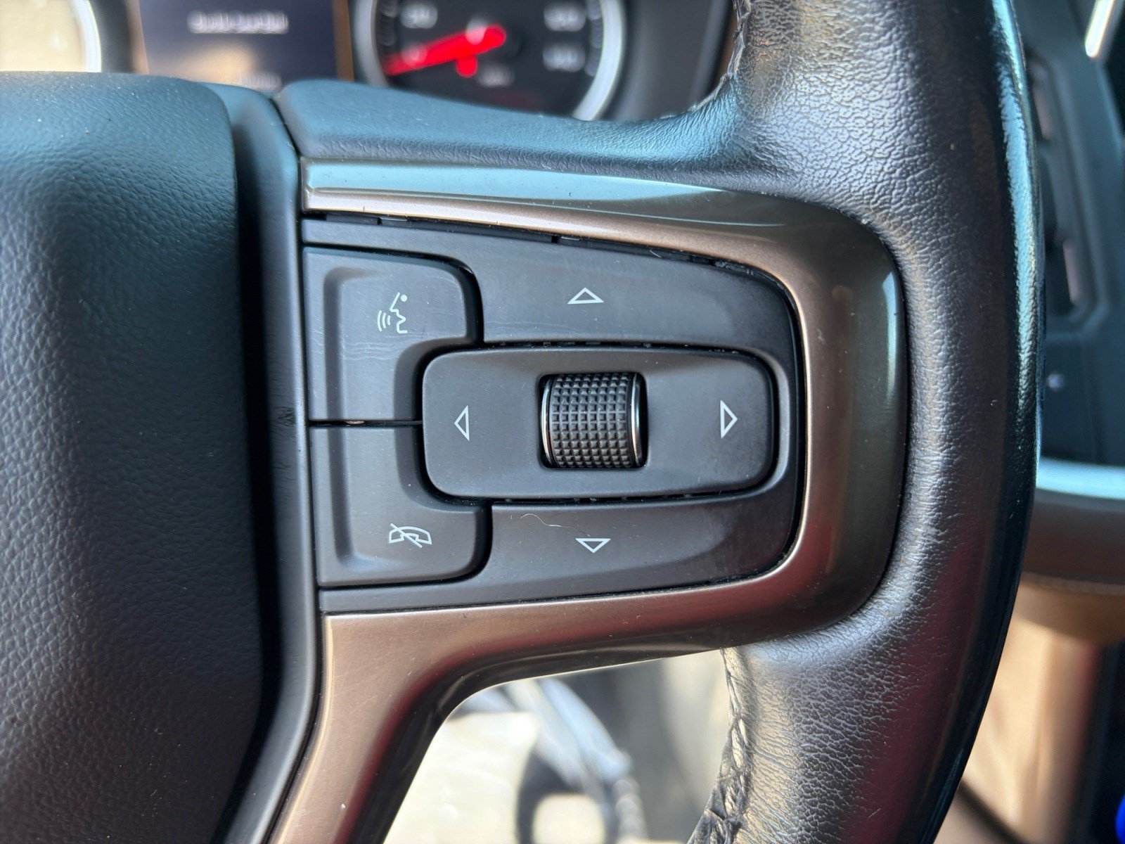 Used 2021 Chevrolet Tahoe High Country AWD/4WD image 15