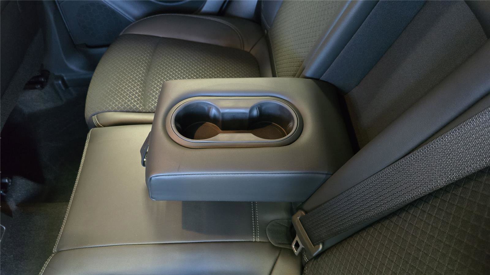 Used 2022 Buick Encore Preferred w/ Safety Package image 16