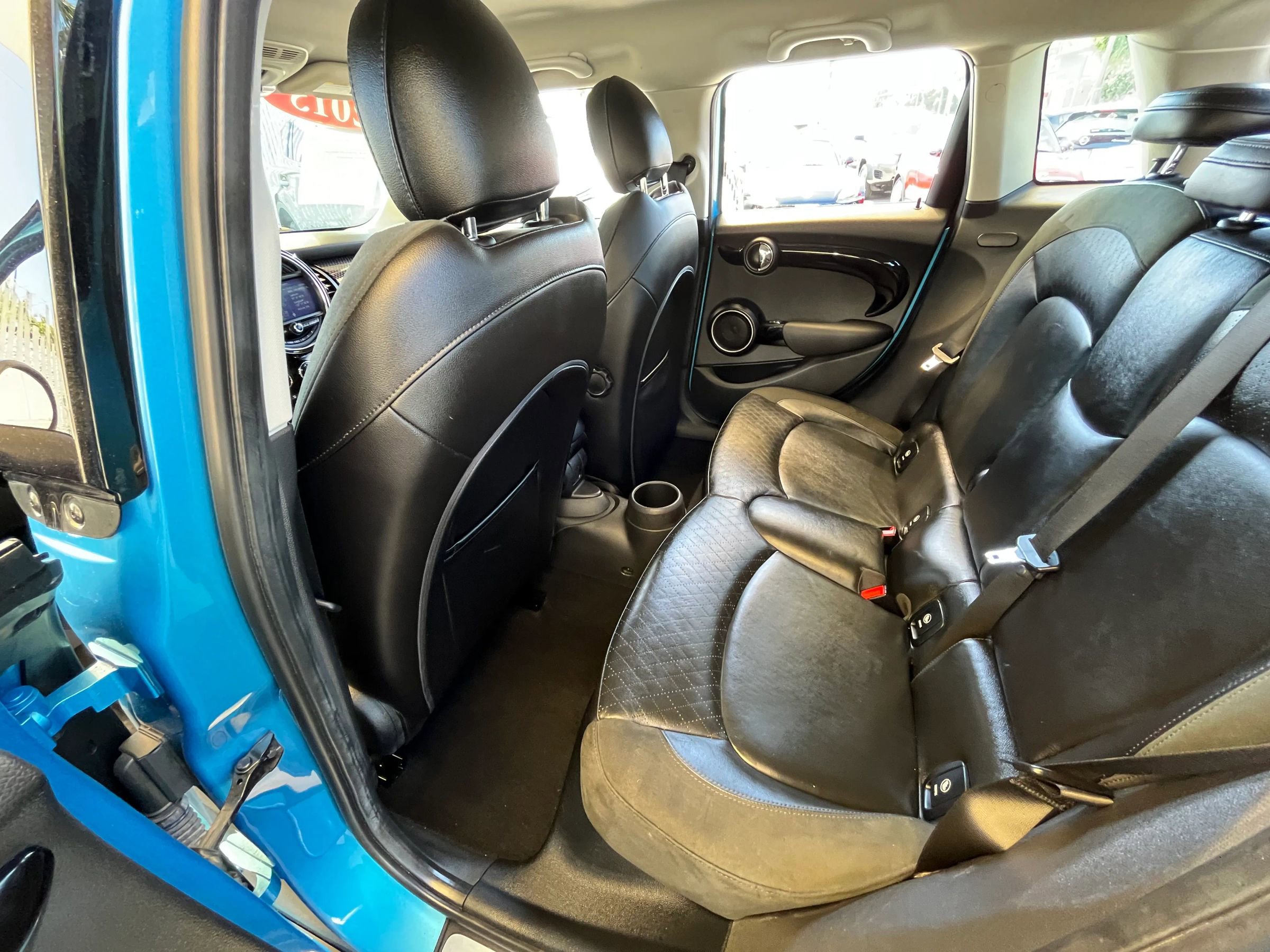 Used 2015 MINI Cooper S w/ Mini Wired Pack image 14