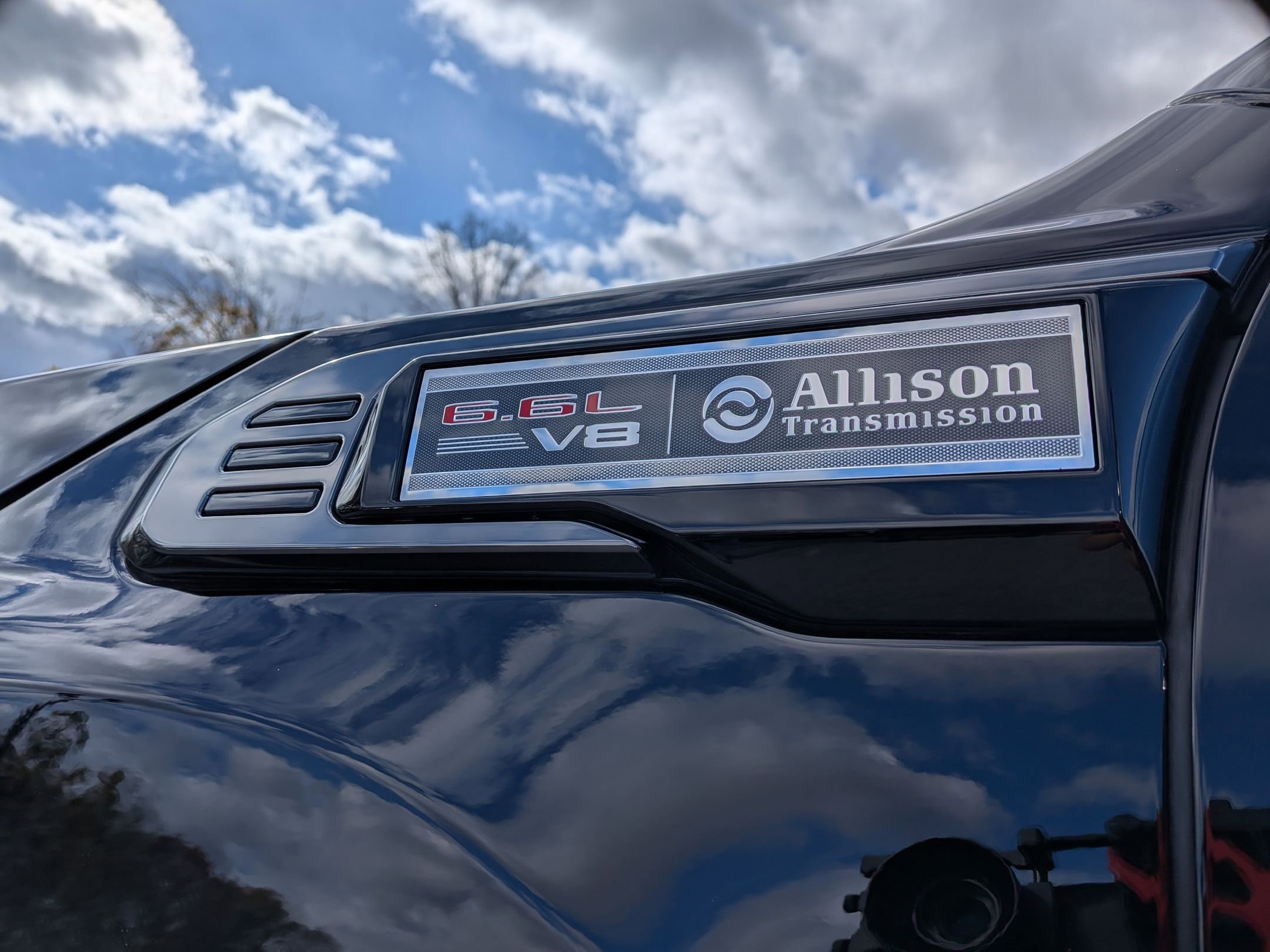 New 2026 GMC Sierra 2500 AT4 w/ AT4 Premium Plus Package image 25