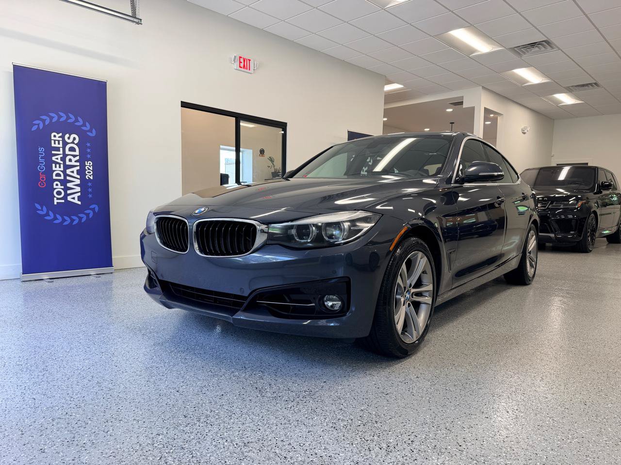 Used 2017 BMW 330i Gran Turismo xDrive AWD/4WD image 3