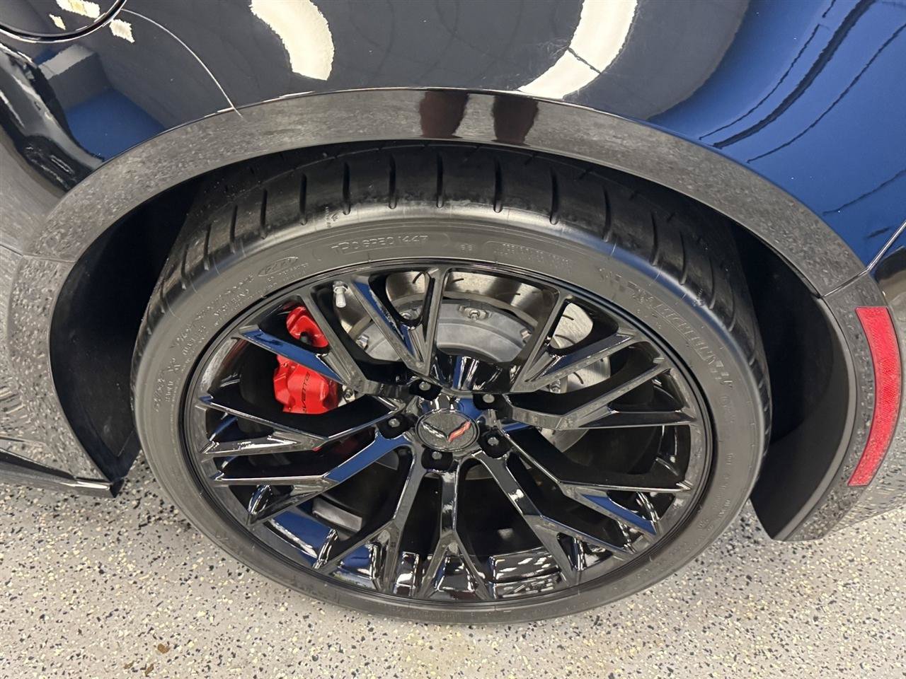 Used 2018 Chevrolet Corvette Z06 RWD image 28