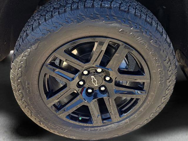 Used 2024 Chevrolet Silverado 1500 LT Trail Boss w/ Convenience Package II AWD/4WD image 8