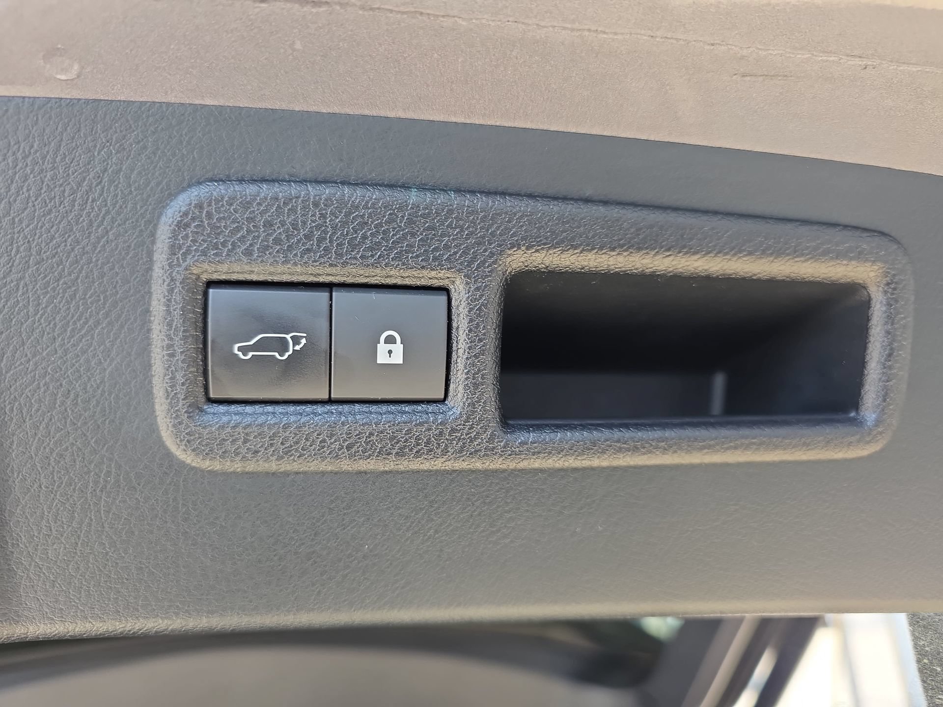 Used 2018 Lexus NX 300 F Sport w/ F Sport Premium Package FWD image 13