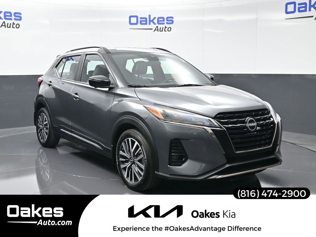 Used 2023 Nissan Kicks SR w/ SR Premium Package image 1