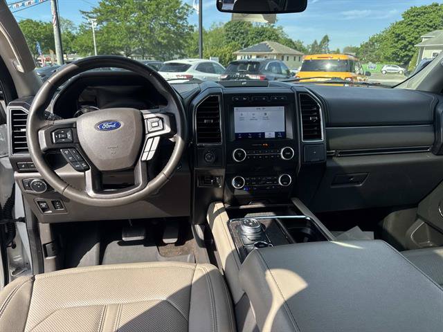 Used 2021 Ford Expedition Limited AWD/4WD image 31
