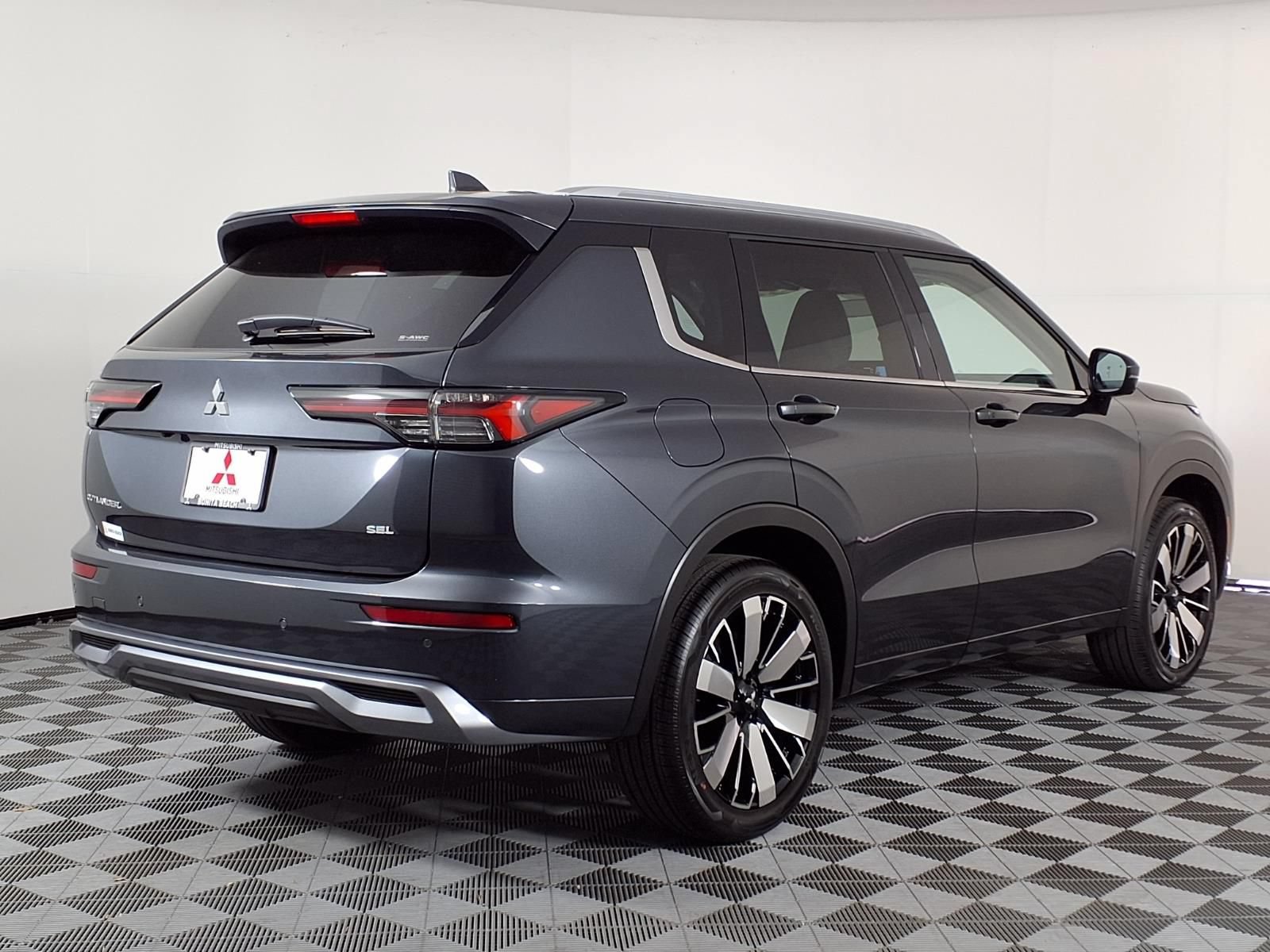 New 2026 Mitsubishi Outlander SEL AWD/4WD image 26