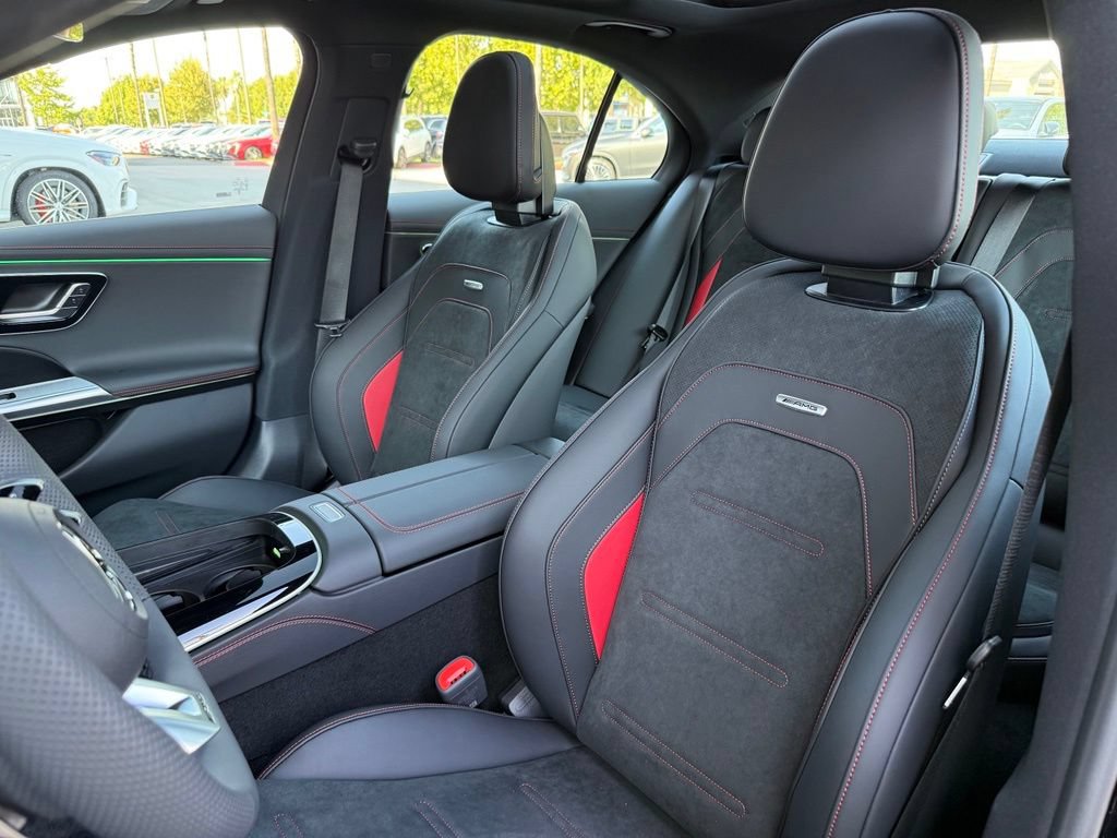 New 2026 Mercedes-Benz E 53 AMG e 4MATIC Sedan image 13