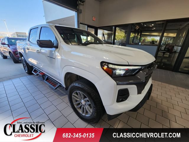 Used 2025 Chevrolet Colorado LT w/ LT Convenience Package RWD image 1