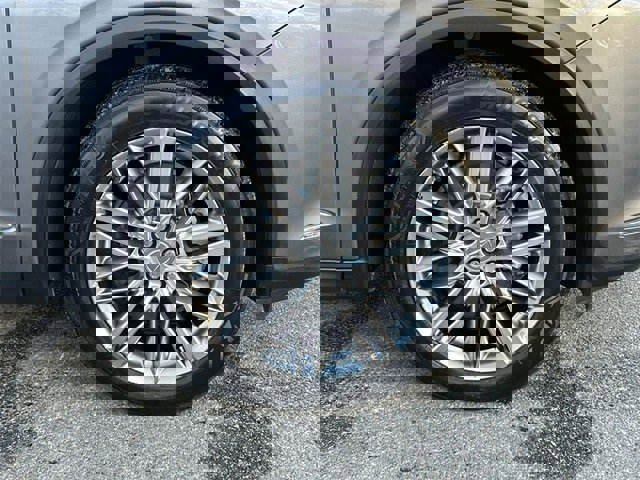 Used 2022 Acura MDX SH-AWD w/ Advance Package image 13