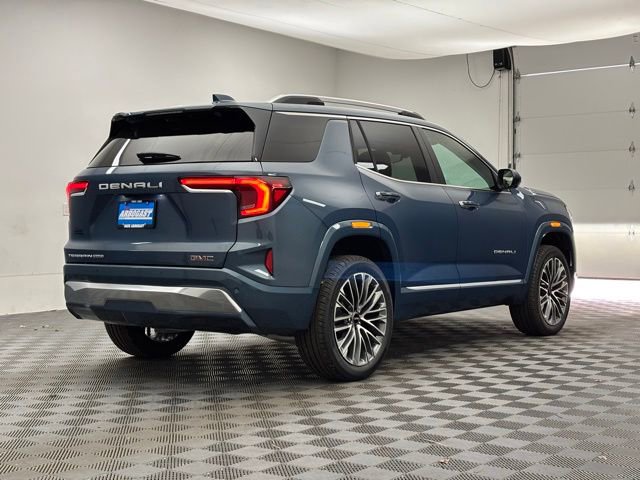 New 2026 GMC Terrain Denali w/ LPO, Floor Liner Package AWD/4WD image 9