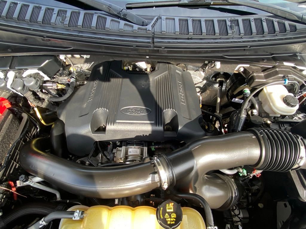 Certified 2020 Ford Expedition Max Limited w/ Equipment Group 302A AWD/4WD image 31