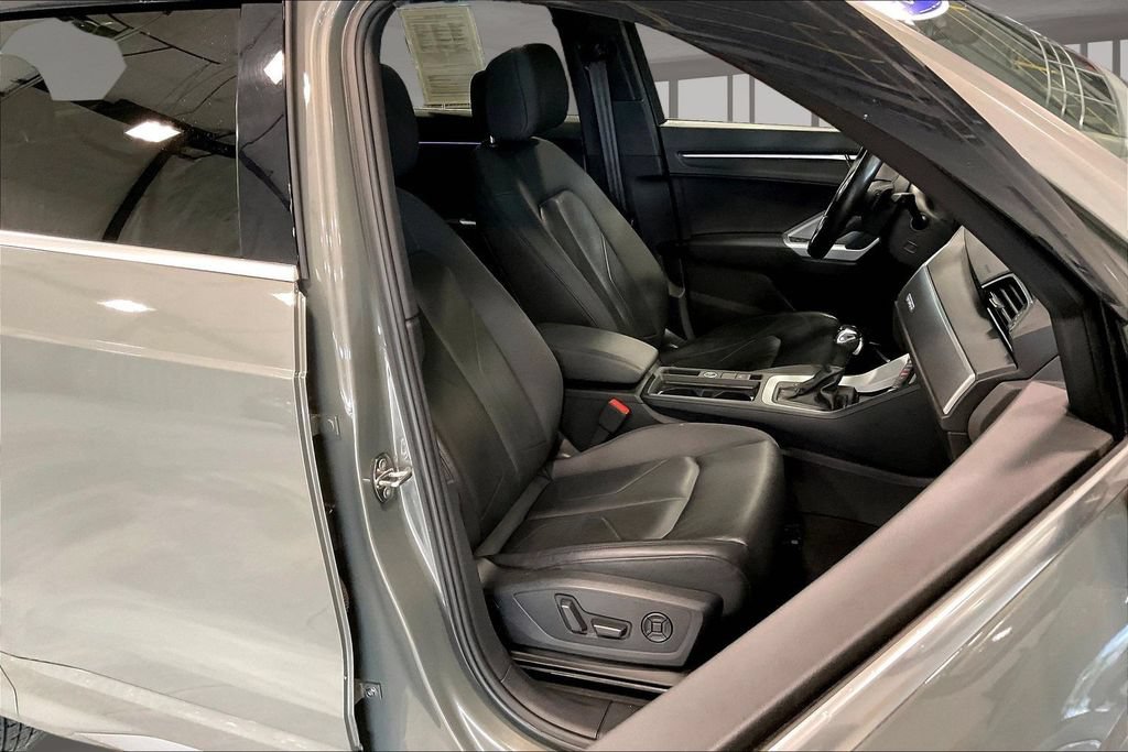 Used 2021 Audi Q3 2.0T Premium Plus AWD/4WD image 30
