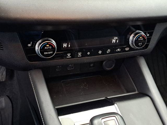 Used 2024 Mitsubishi Outlander Ralliart image 15