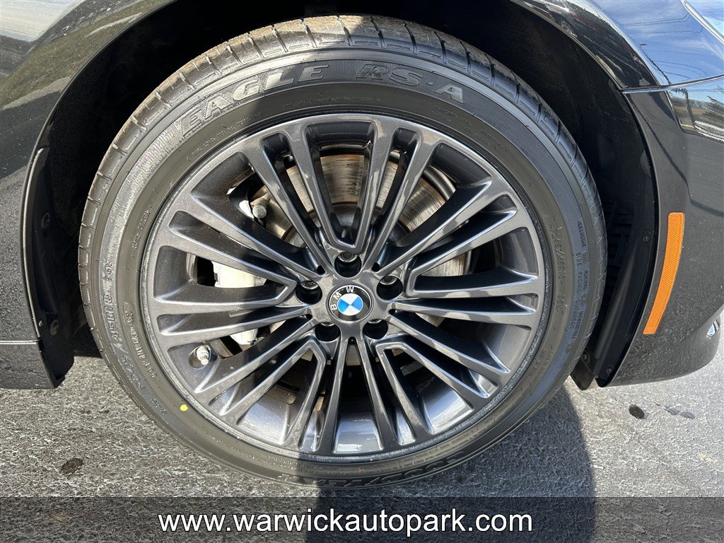 Used 2020 BMW 530i xDrive w/ Convenience Package AWD/4WD image 15