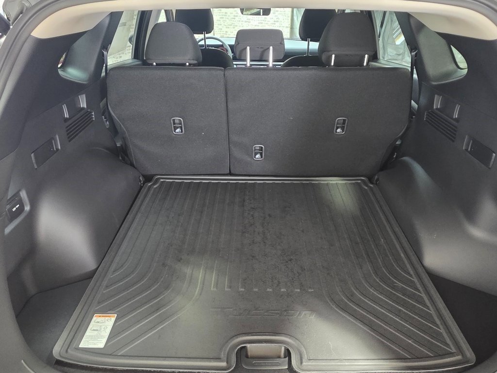 New 2026 Hyundai Tucson Blue SE w/ Tow & Go Package image 13